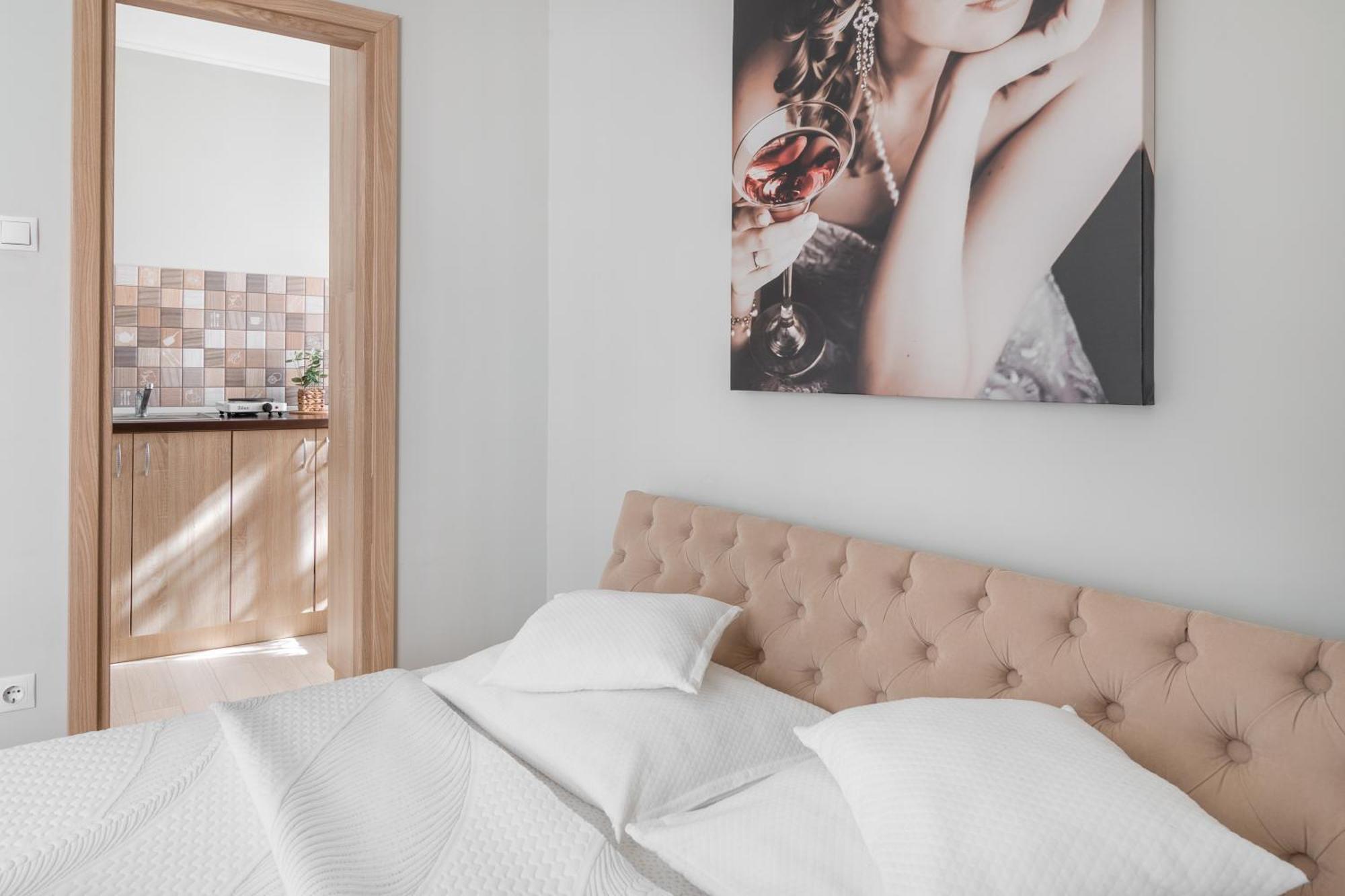 Venezia Studio Apartment Oradea Exterior photo